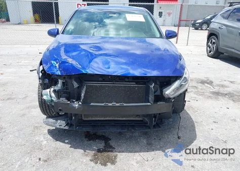 2018 Hyundai Elantra Gt from USA, damaged, VIN KMHH35LE7JU082538